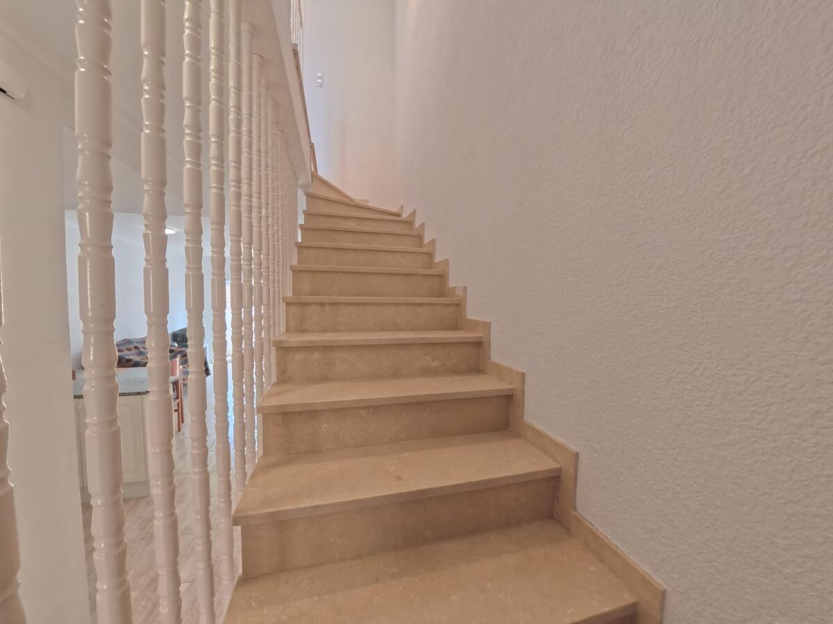 3 bed townhouse close to Denia centre