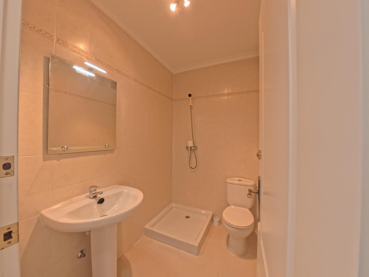 Move‑In Ready 3 Bedroom Home Near Town Centre