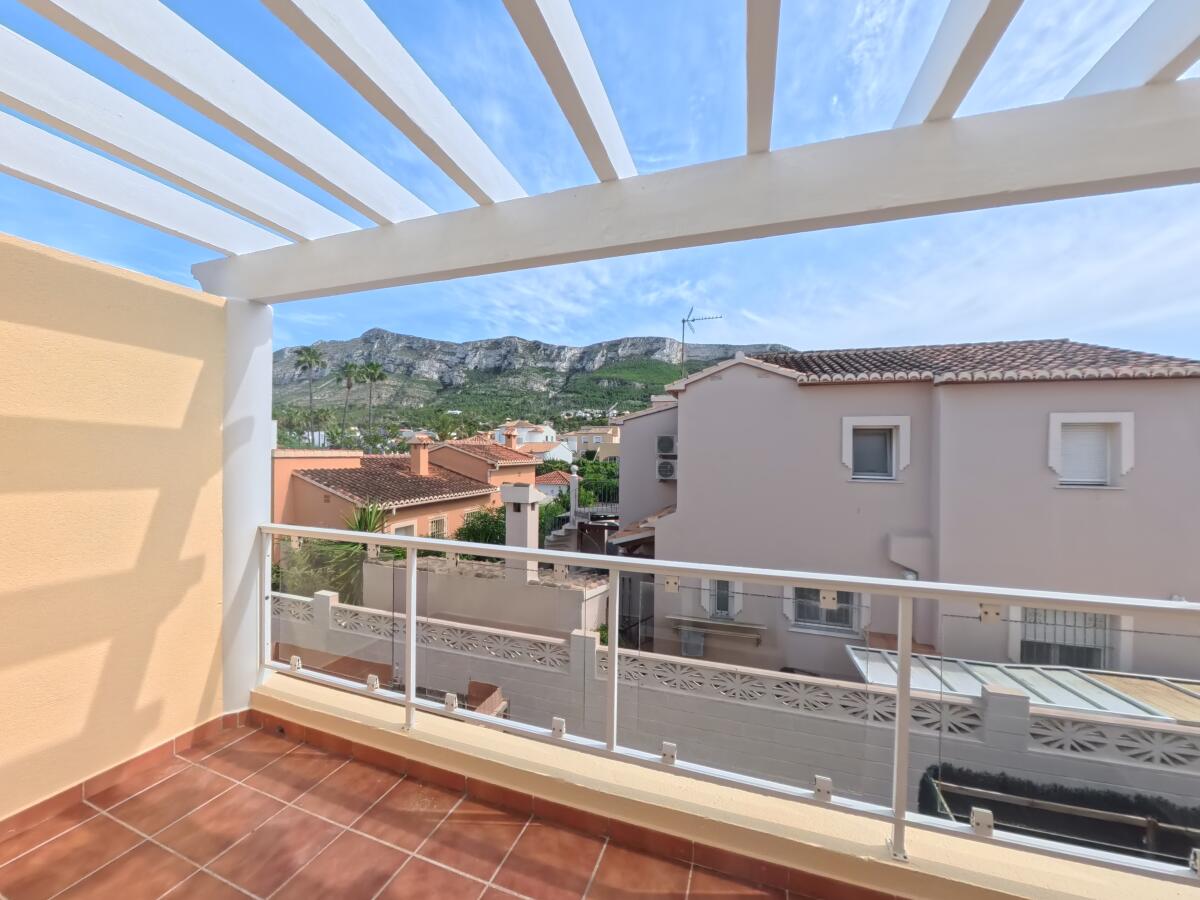 Move‑In Ready 3 Bedroom Home Near Town Centre