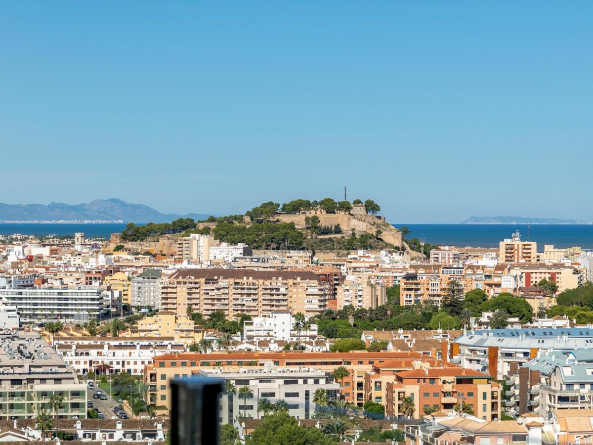 Penthouse with Dénia’s Most Spectacular Coastal & Montgó Views