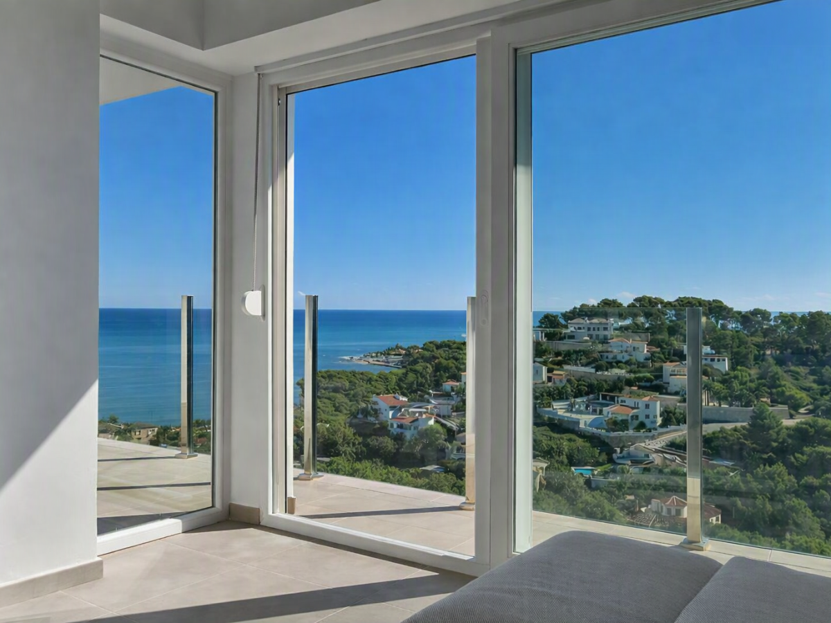 Penthouse with Dénia’s Most Spectacular Coastal & Montgó Views