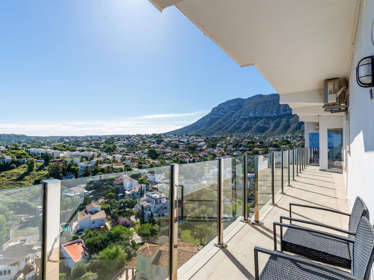 Penthouse with Dénia’s Most Spectacular Coastal & Montgó Views