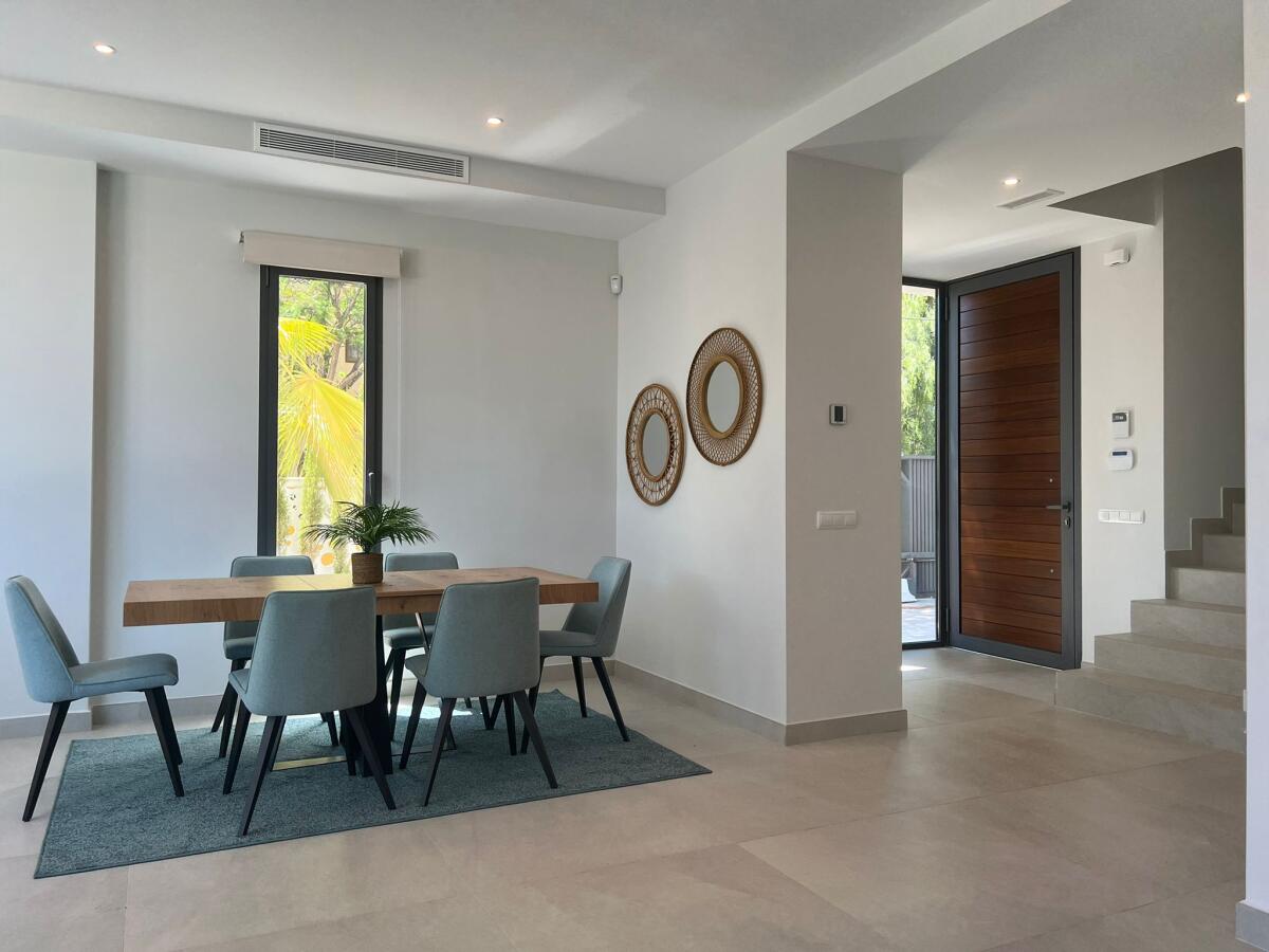 Villa 4 Bedrooms for sale in Calpe