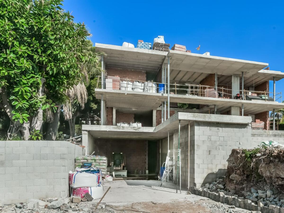 Villa 5 Bedrooms for sale in Calpe