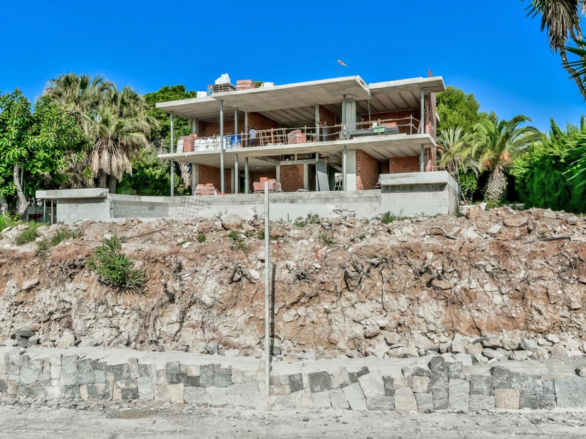 Villa 5 Bedrooms for sale in Calpe