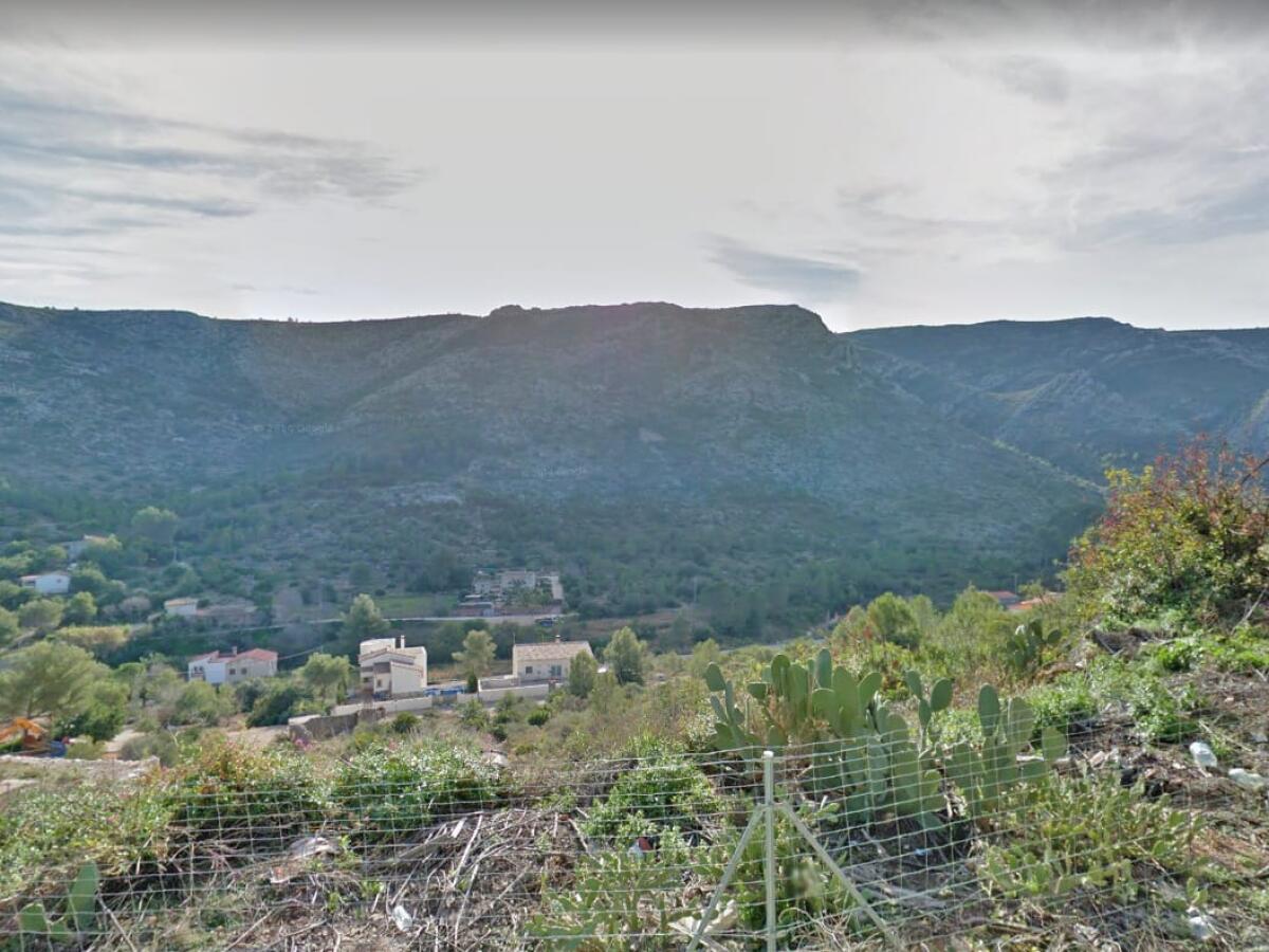 Plot for sale in Pedreguer