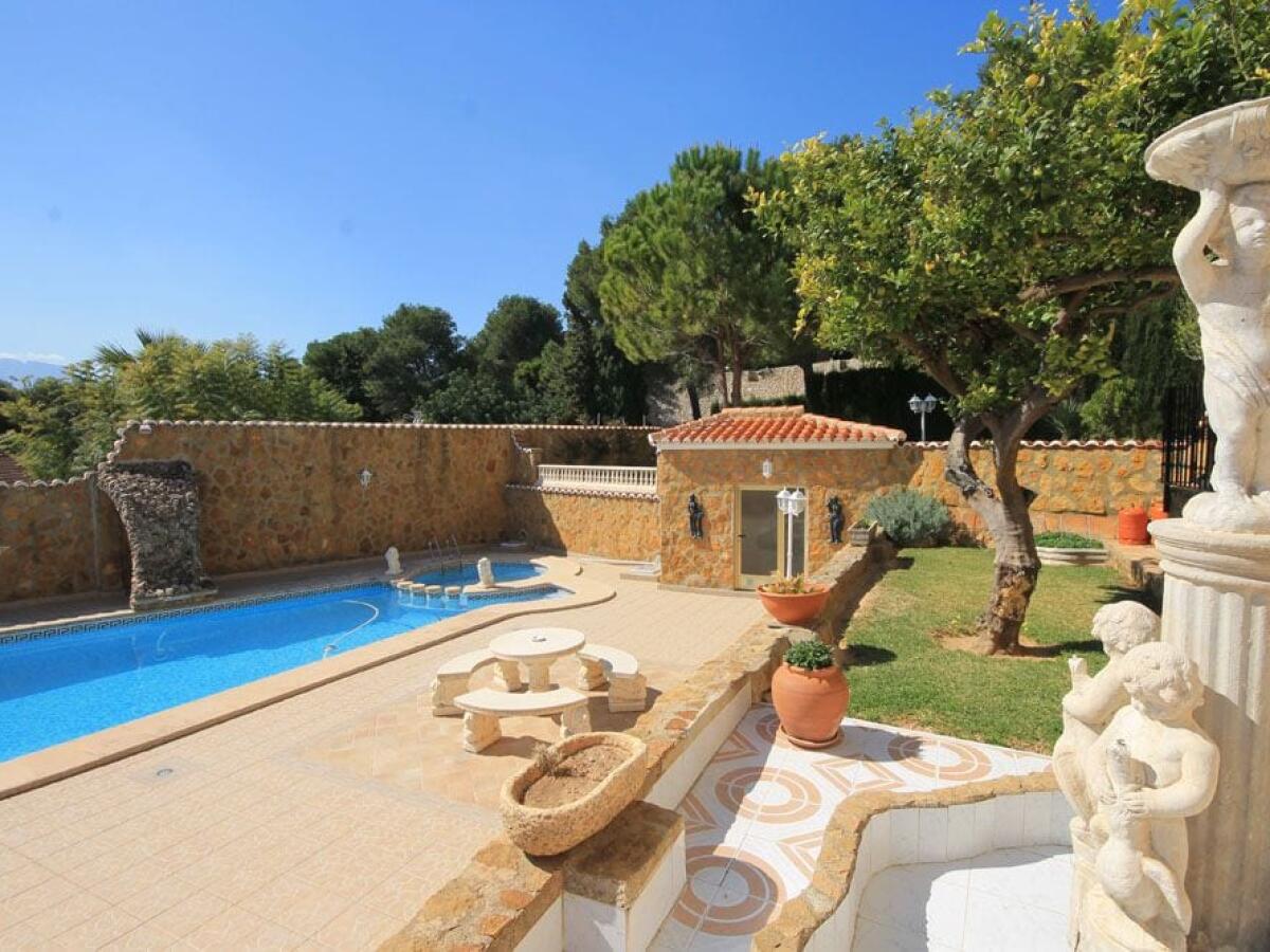 Villa 7 Bedrooms for sale in Gandia