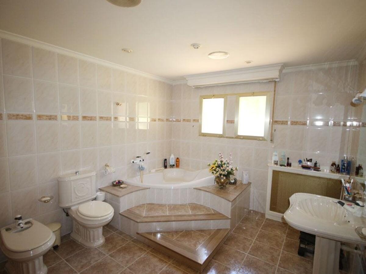 Villa 7 Bedrooms for sale in Gandia