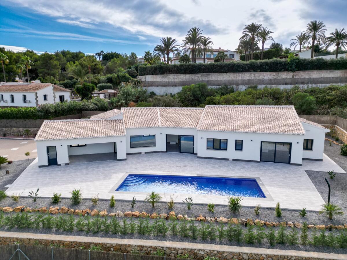Villa 4 Bedrooms for sale in Javea La Lluca