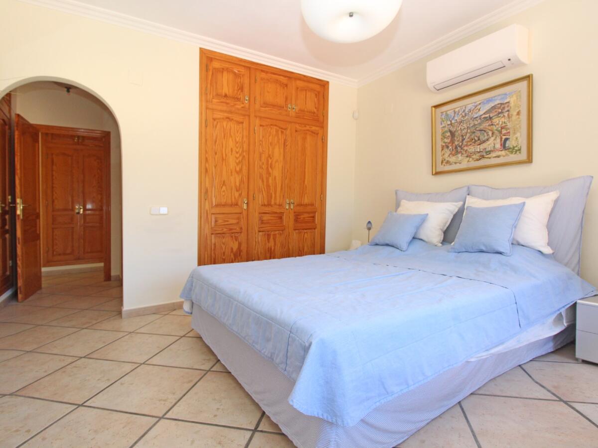 Villa 5 Bedrooms for sale in Moraira Cometa