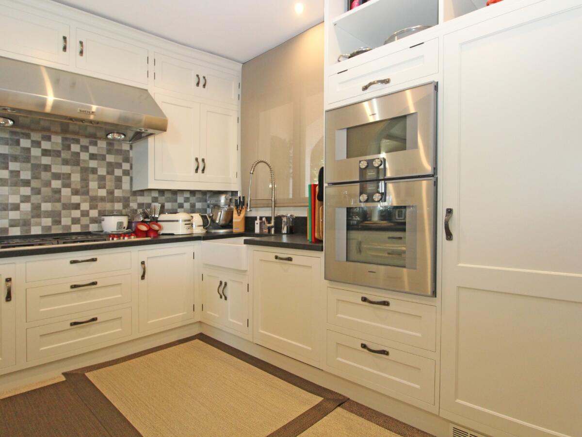 Villa 5 Bedrooms for sale in Moraira