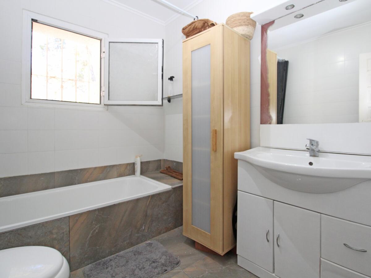 Villa 2 Bedrooms for sale in Moraira El Portet