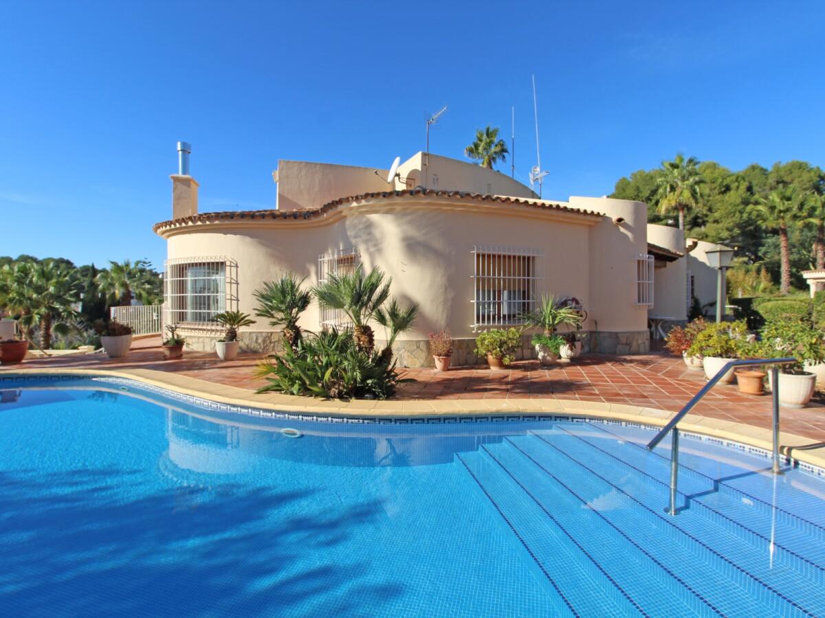 Villa 8 Bedrooms for sale in Moraira Benimeit