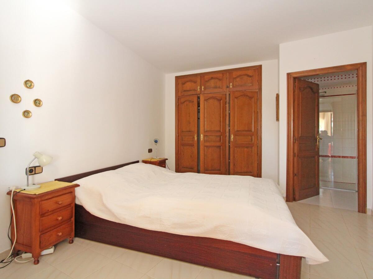 Villa 8 Bedrooms for sale in Moraira Benimeit