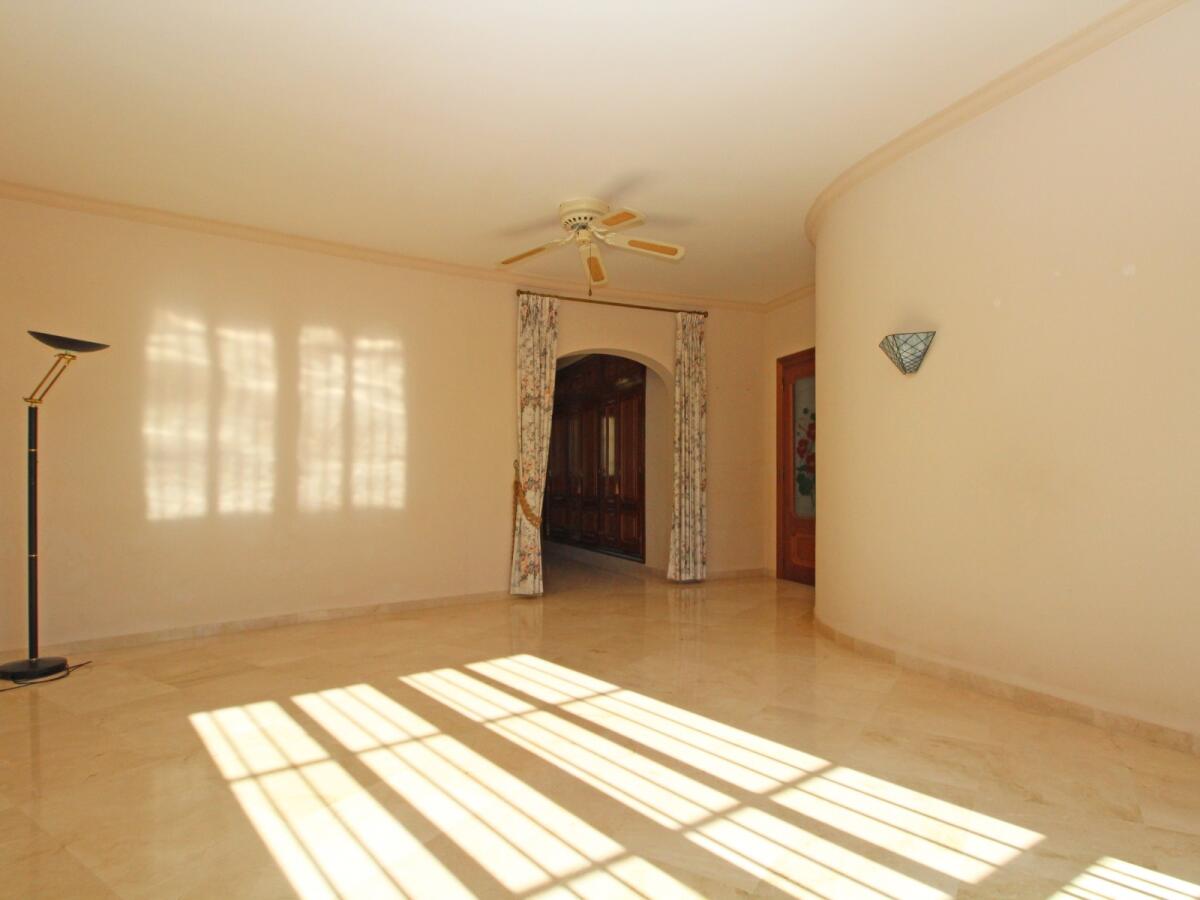 Villa 8 Bedrooms for sale in Moraira Benimeit