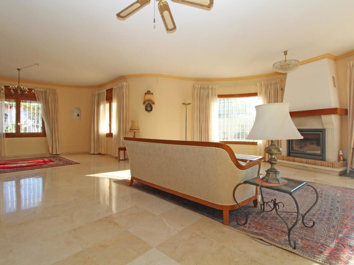 Villa 8 Bedrooms for sale in Moraira Benimeit