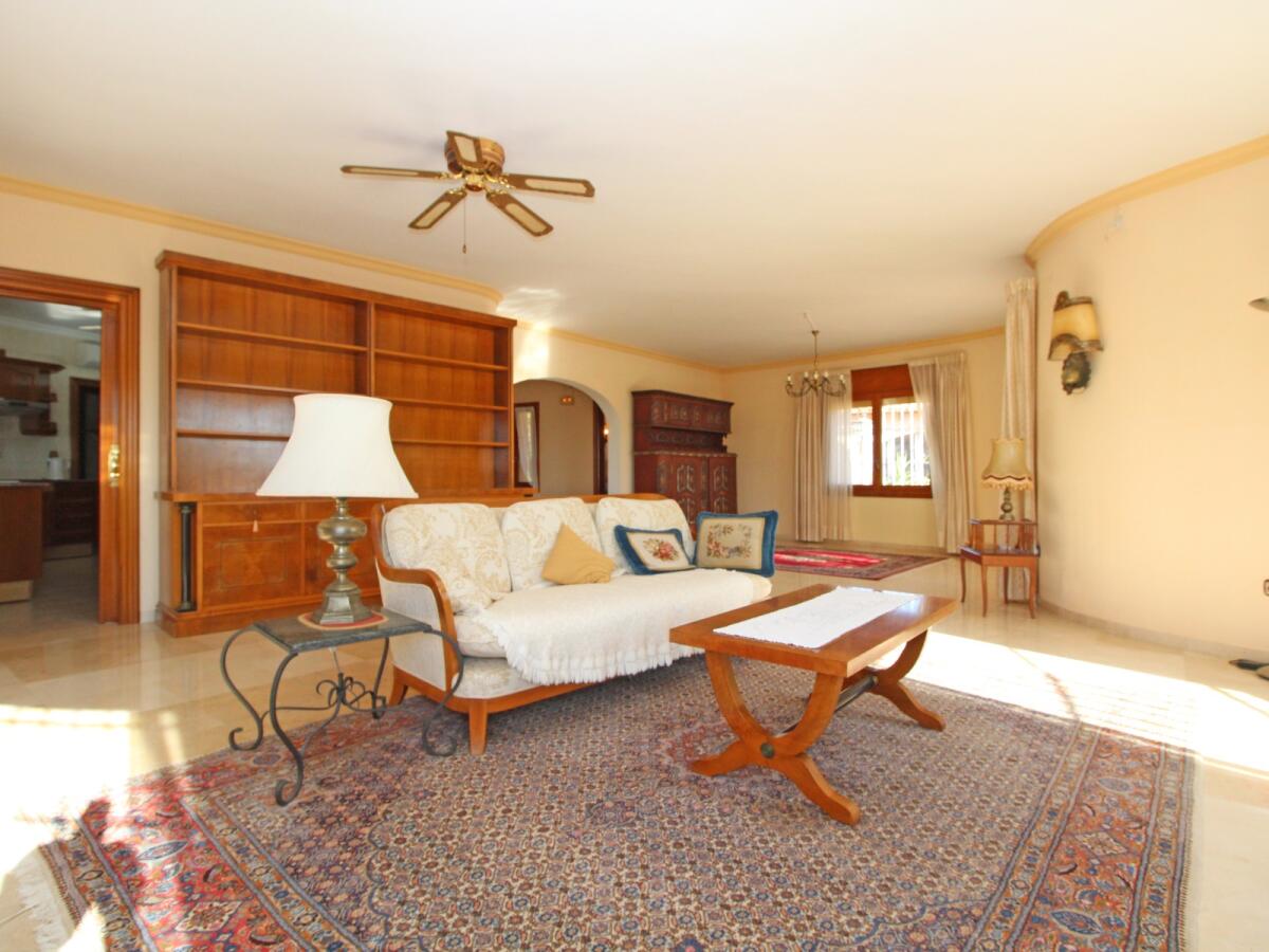 Villa 8 Bedrooms for sale in Moraira Benimeit