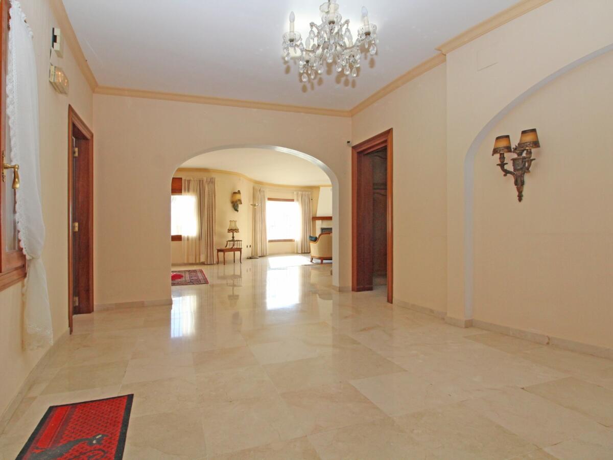 Villa 8 Bedrooms for sale in Moraira Benimeit