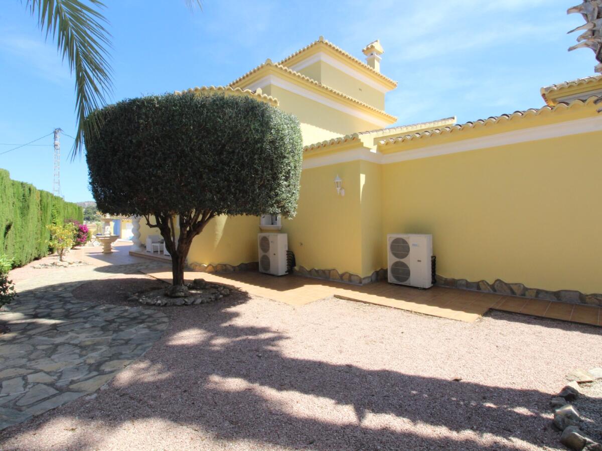 Villa 3 Bedrooms for sale in Moraira Pinar de l'Advocat