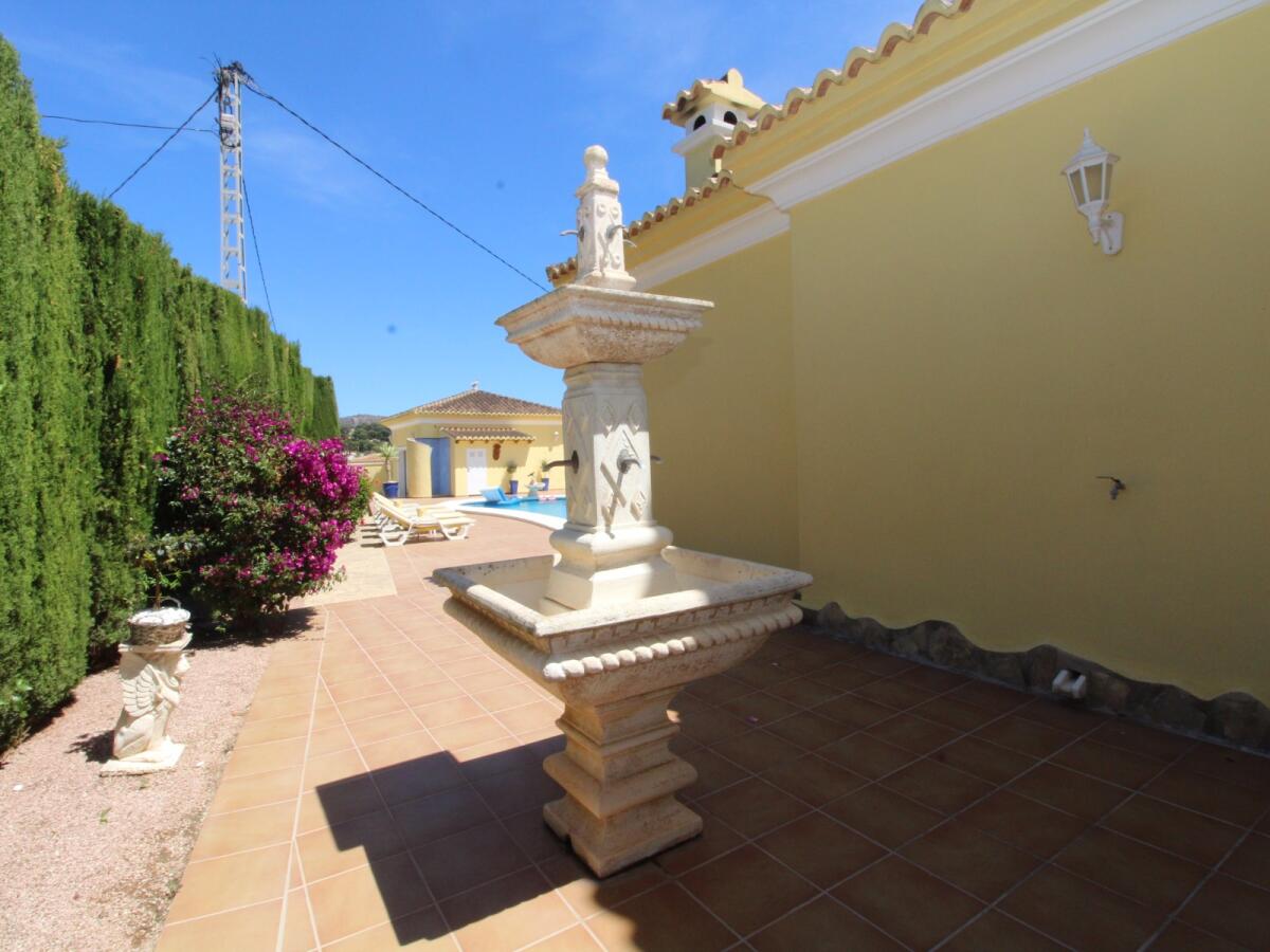 Villa 3 Bedrooms for sale in Moraira Pinar de l'Advocat